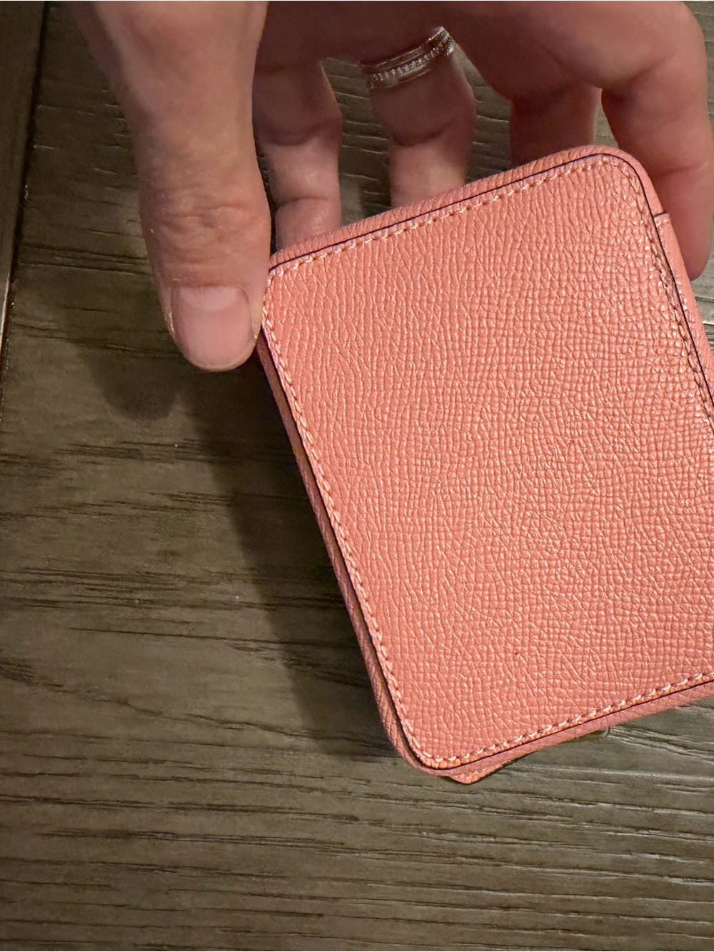 Coach Bubblegum Pink Saffiano Zip pill Case - excellent condition! - Picture 5 of 8